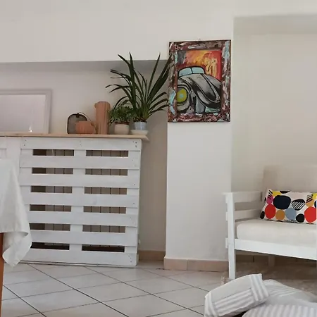 Quick - Interno 45 * Biella